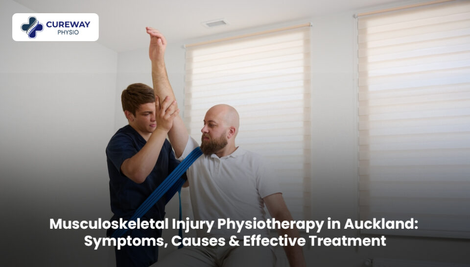 Physiotherapist treating a patient for a musculoskeletal injury in an Auckland physiotherapy clinic.